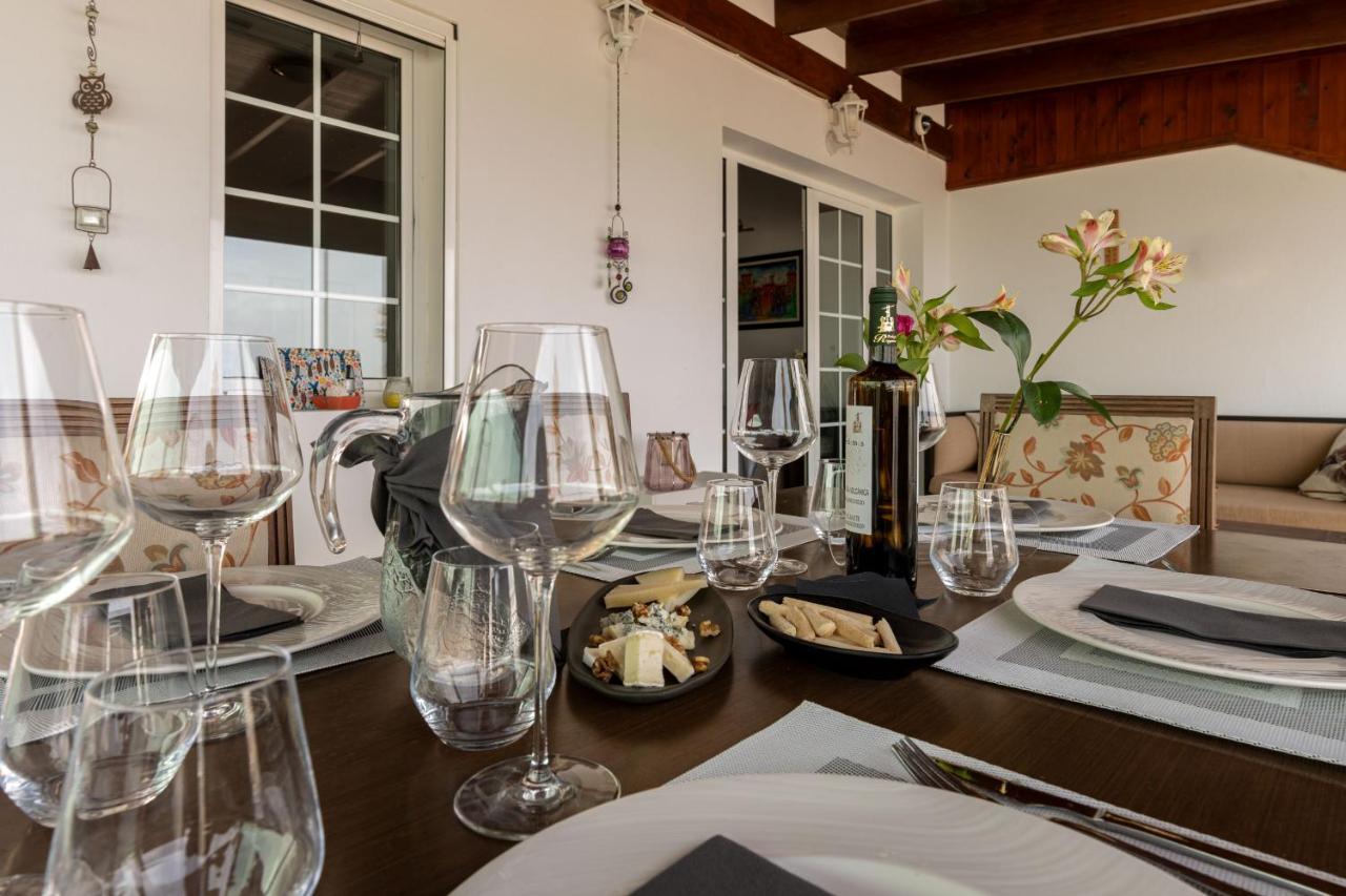 Villa Marina II Beachfront Corralejo By Holidays Home Extérieur photo