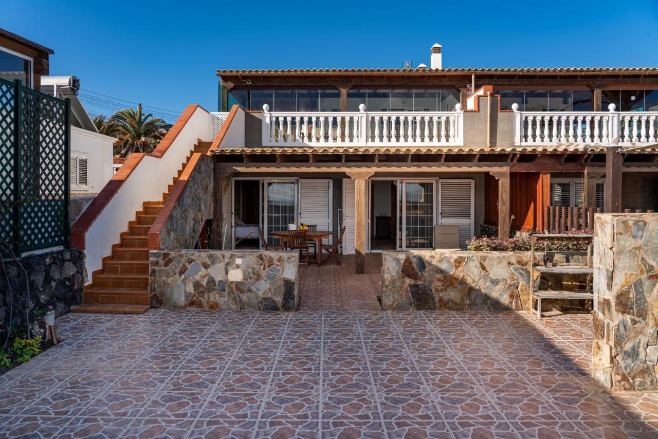 Villa Marina II Beachfront Corralejo By Holidays Home Extérieur photo