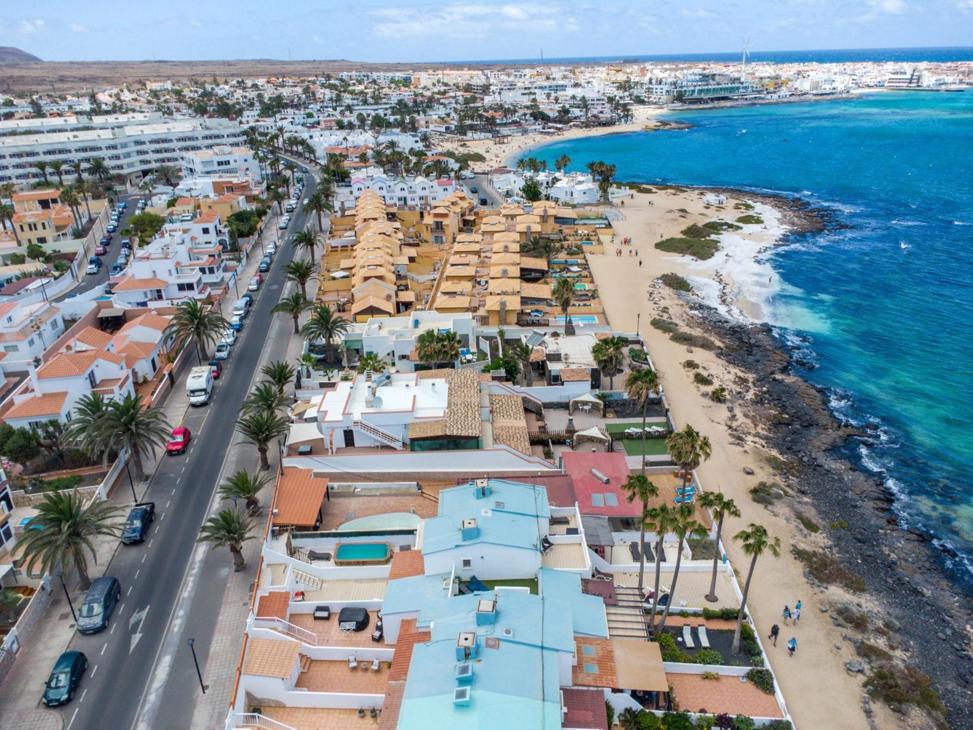 Villa Marina II Beachfront Corralejo By Holidays Home Extérieur photo
